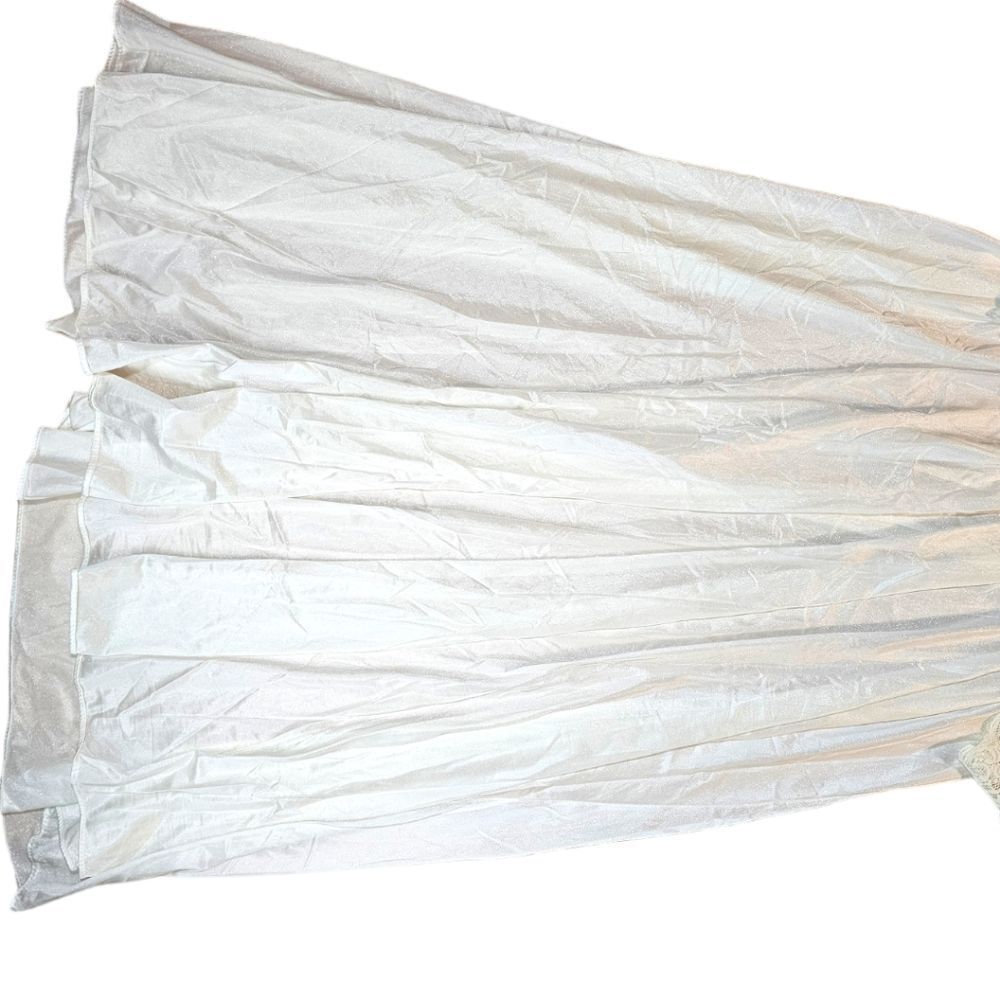 Vintage Shadow Line Robe – Ivory - Picture 7 of 14